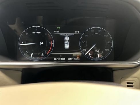 Used 2016 Land Rover Range Rover HSE image 19