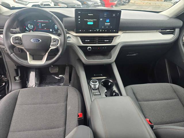 Used 2025 Ford Explorer Active RWD image 22