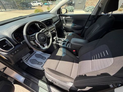 Used 2020 Kia Sportage LX w/ LX Popular Package AWD/4WD image 7
