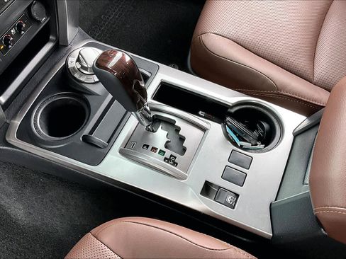 Certified 2022 Toyota 4Runner Limited image 17