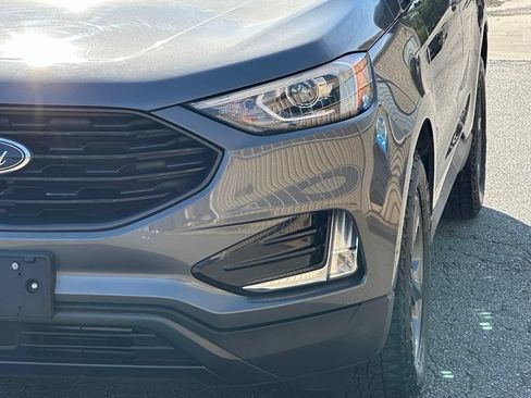 Used 2022 Ford Edge SEL w/ Sport Appearance Package AWD/4WD image 43
