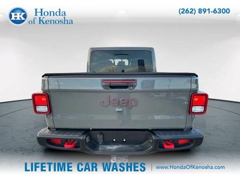 Used 2023 Jeep Gladiator Rubicon w/ Cold Weather Group image 5