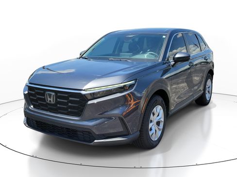 Used 2024 Honda CR-V LX image 3