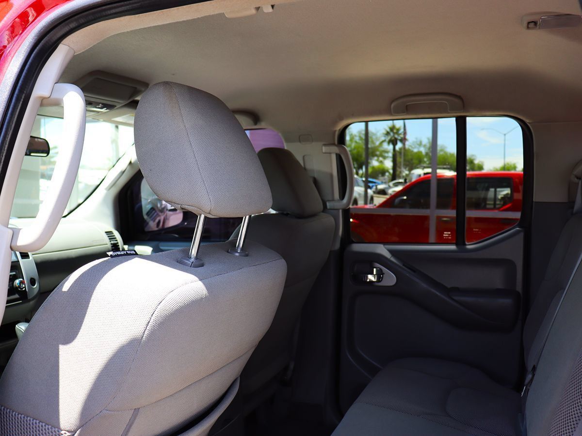 Used 2021 Nissan Frontier SV RWD image 34