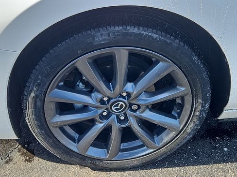 Certified 2023 MAZDA MAZDA3 s image 4