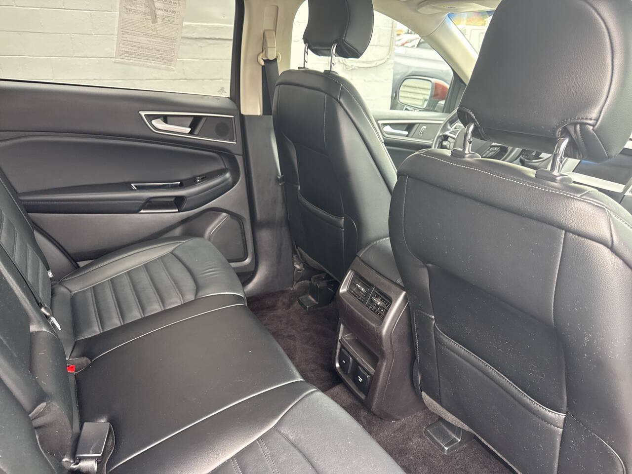 Used 2016 Ford Edge SEL w/ Equipment Group 201A AWD/4WD image 22