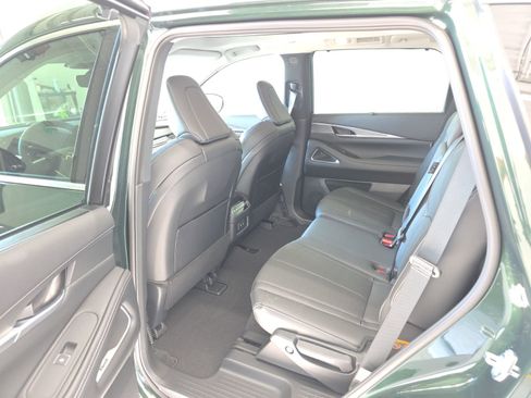 New 2026 INFINITI QX60 Luxe w/ Cargo Package AWD/4WD image 18