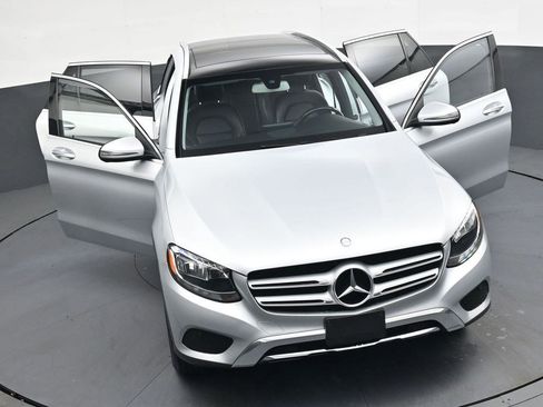 Used 2016 Mercedes-Benz GLC 300 4MATIC w/ Premium Package image 36
