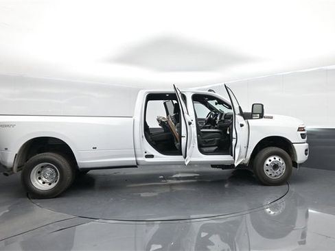 New 2026 RAM 3500 Big Horn image 62