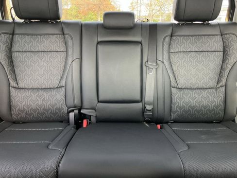 Used 2024 Toyota Tundra Limited image 29