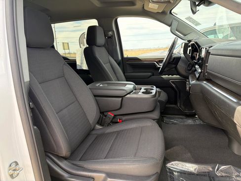 Used 2023 Chevrolet Silverado 1500 LT w/ Max Trailering Package image 9