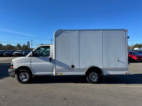 New 2024 Chevrolet Express 3500 1WT w/ Power Convenience Package image 6