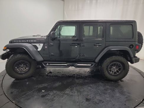 Used 2023 Jeep Wrangler Unlimited Sport AWD/4WD image 4