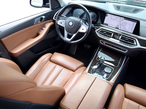 Used 2019 BMW X7 xDrive40i w/ Premium Package image 15