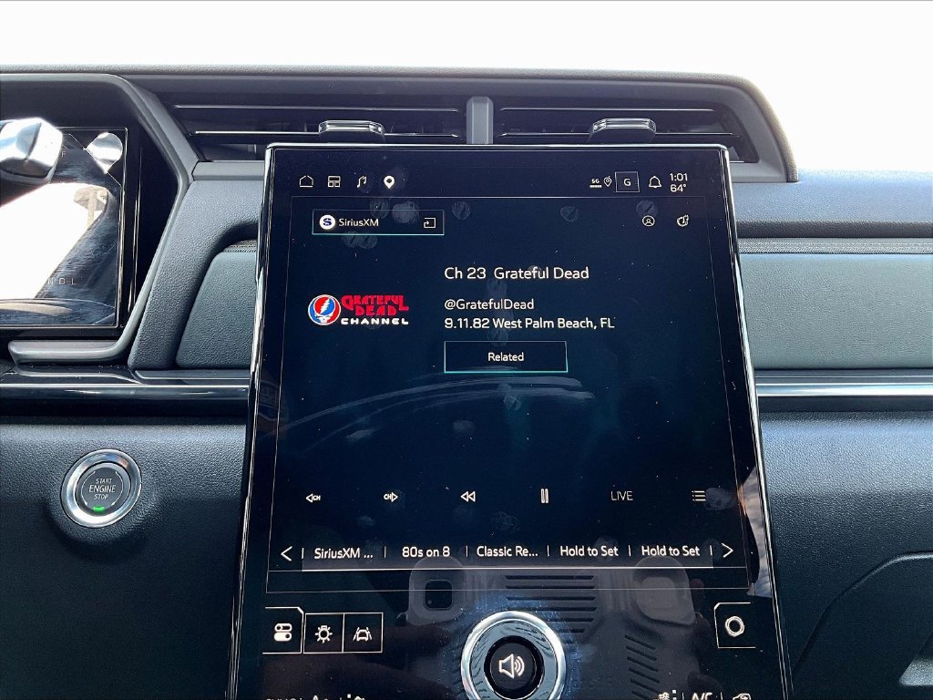 New 2027 GMC Terrain AT4 w/ Technology Package II AWD/4WD image 24