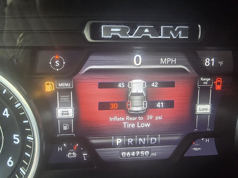 Used 2022 RAM 1500 Big Horn AWD/4WD image 27