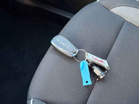 Used 2025 Chevrolet TrailBlazer LT image 18