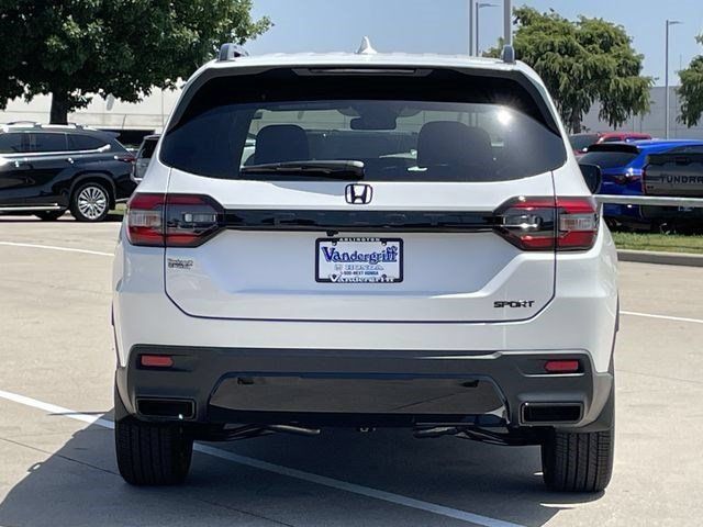 New 2026 Honda Pilot Sport image 5