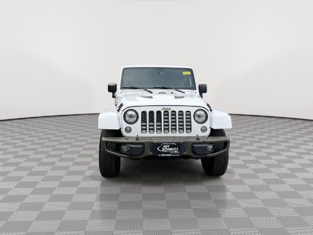 Used 2017 Jeep Wrangler Unlimited Sahara AWD/4WD image 3