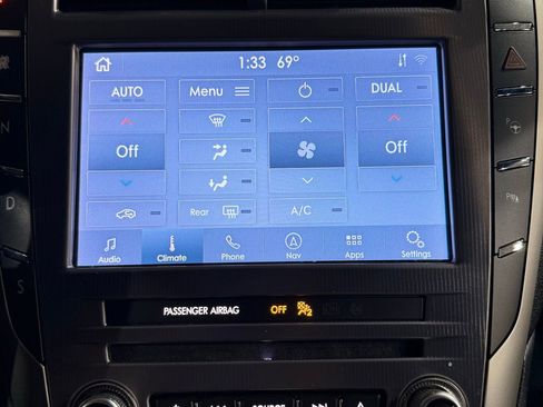 Used 2020 Lincoln MKZ Reserve w/ Monochromatic Package image 63