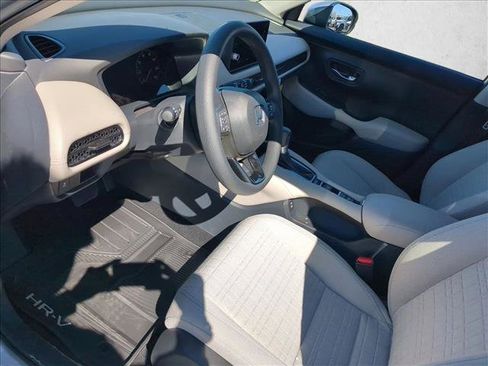 New 2026 Honda HR-V LX image 3
