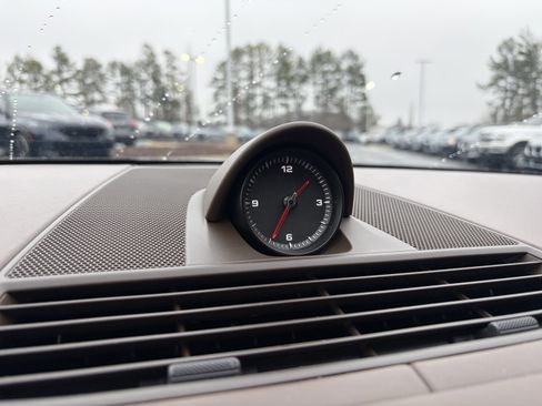 Used 2018 Porsche Panamera 4 w/ Premium Package Plus image 20