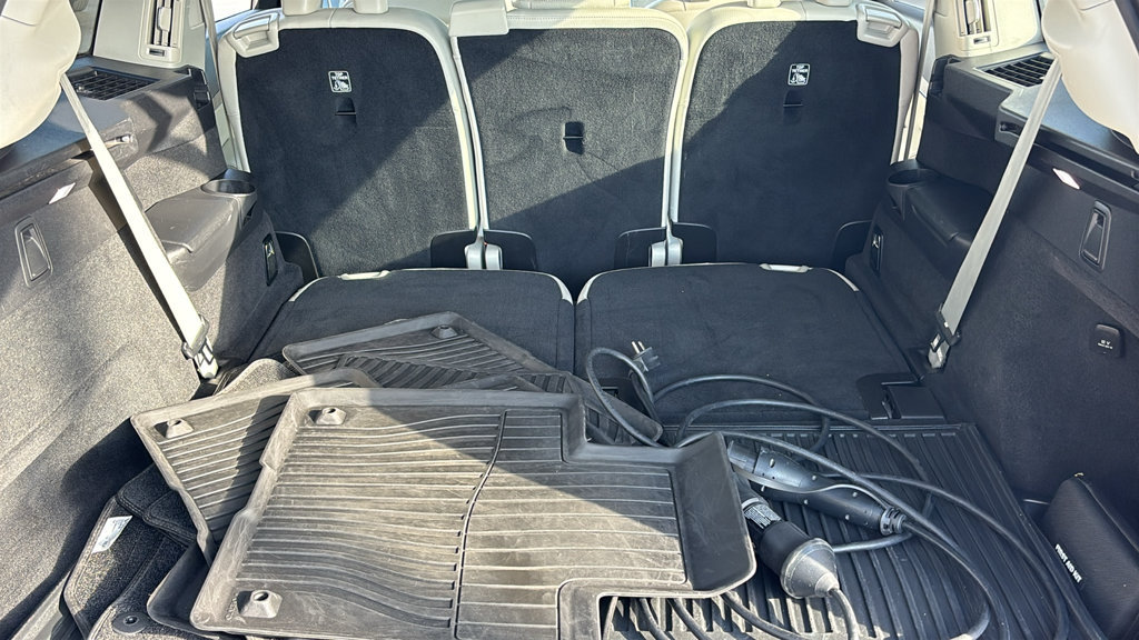 Certified 2024 Volvo XC90 T8 Plus w/ Protection Package AWD/4WD image 30