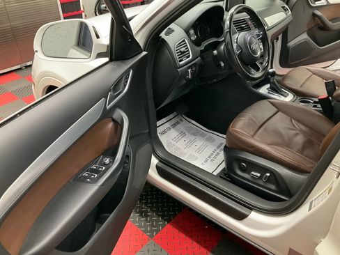 Used 2016 Audi Q3 2.0T Premium Plus w/ Technology Package image 5