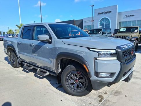 Used 2025 Nissan Frontier Pro-X w/ Tow Package RWD image 1