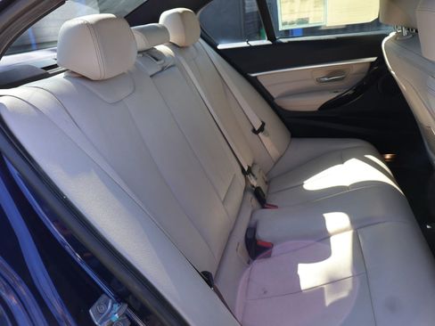 Used 2017 BMW 330i Sedan w/ Premium Package image 38