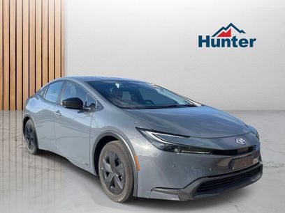 Used 2025 Toyota Prius LE