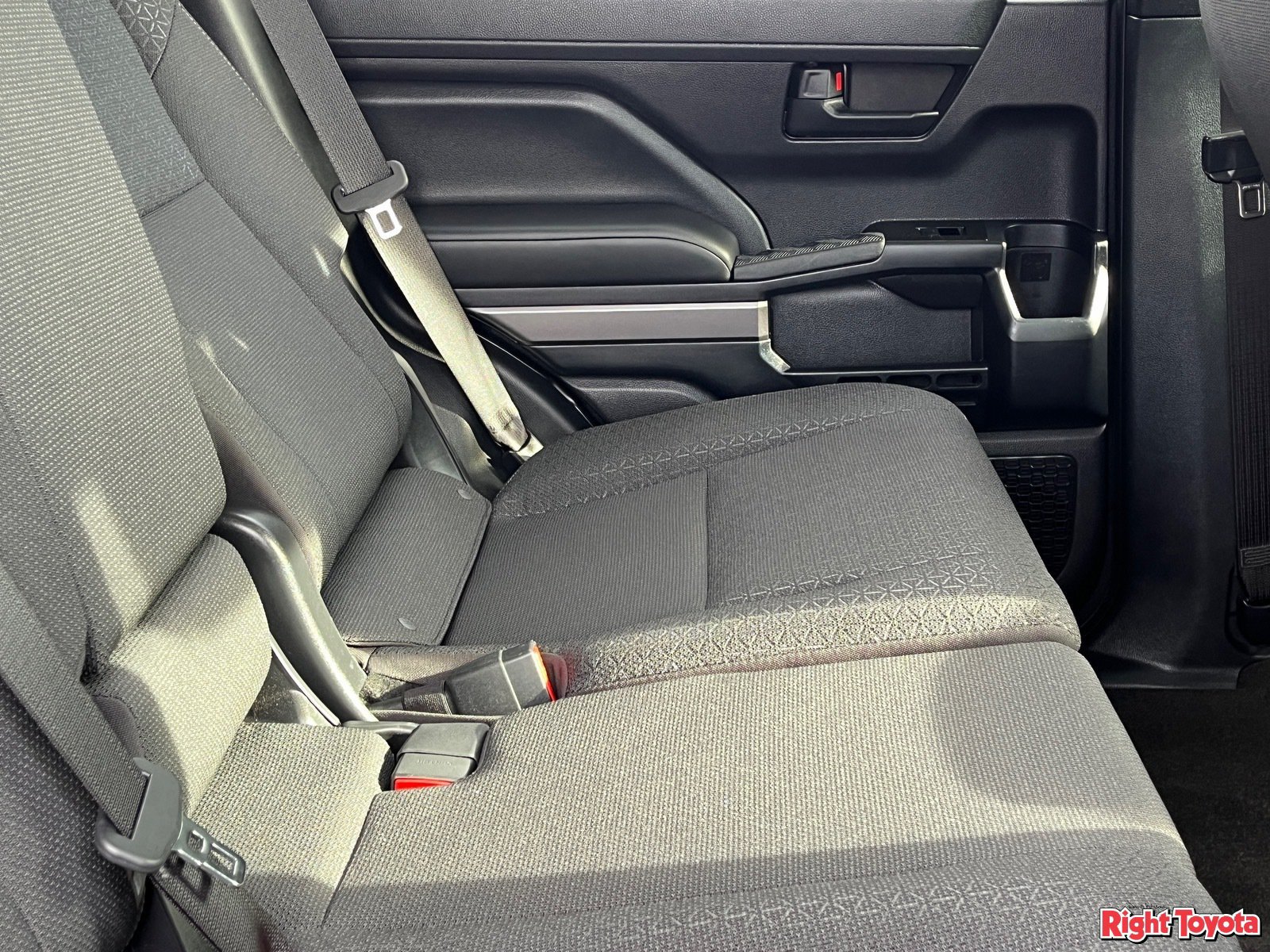 Certified 2026 Toyota 4Runner SR5 AWD/4WD image 15