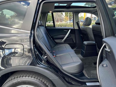 Used 2006 BMW X3 3.0i image 38