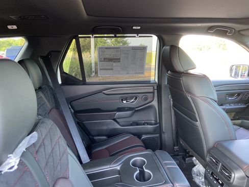 New 2026 Honda Pilot Black Edition image 20