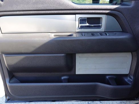 Used 2012 Ford F150 Raptor image 18