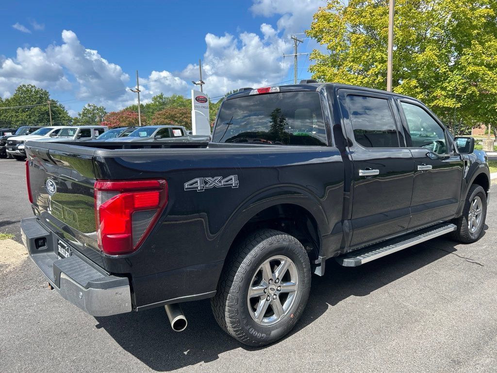 Used 2025 Ford F150 XLT w/ Equipment Group 301A Standard AWD/4WD image 3