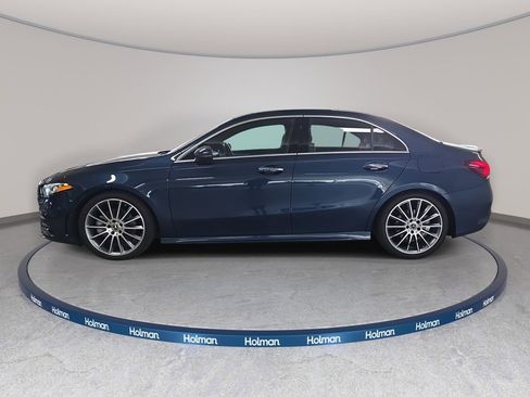 Used 2021 Mercedes-Benz A 220 image 11