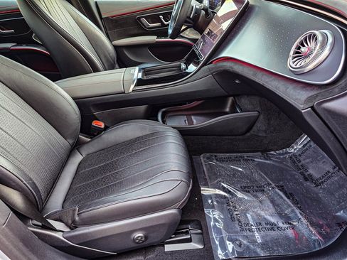 Used 2022 Mercedes-Benz EQS 450+ Sedan image 36