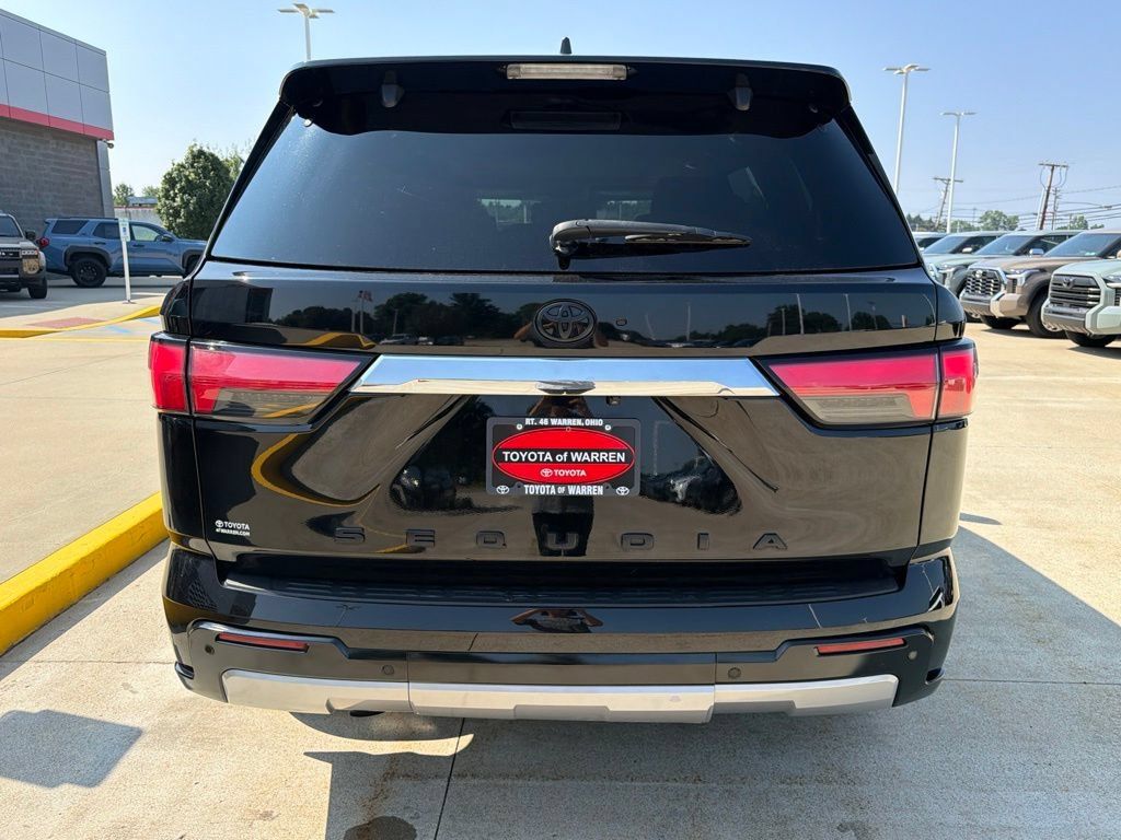 Used 2024 Toyota Sequoia Limited AWD/4WD image 6
