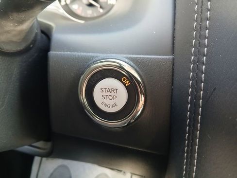 Used 2022 INFINITI QX80 Luxe w/ All-Season Package image 24