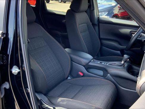 Used 2023 Honda HR-V Sport image 8