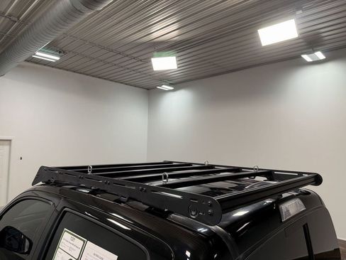 Used 2021 Toyota Tacoma TRD Off-Road w/ Technology Package image 44