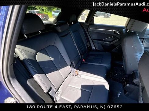 Used 2023 Audi Q3 2.0T Premium Plus w/ Premium Plus Package AWD/4WD image 19