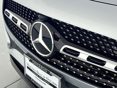 New 2026 Mercedes-Benz GLA 250 image 12