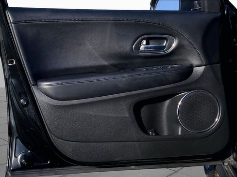Used 2016 Honda HR-V EX-L image 21