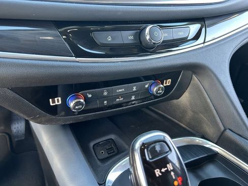 Used 2020 Buick Enclave Essence w/ Sport Touring Edition FWD image 30