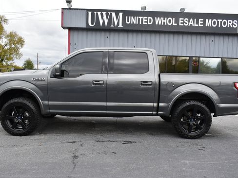Used 2019 Ford F150 Lariat image 9