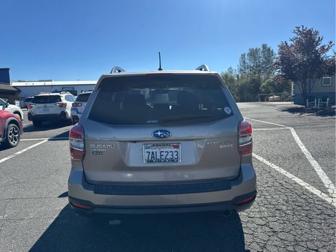 Used 2014 Subaru Forester 2.5i Limited w/ Popular Package #2 AWD/4WD image 6