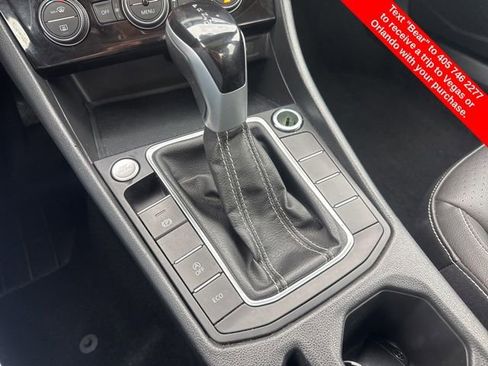 Used 2024 Volkswagen Jetta SE image 29