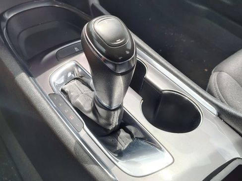 Used 2019 Chevrolet Malibu LT FWD image 16